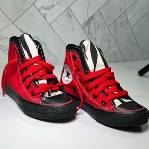 Converse (unisex) 1 of 1 Custom designed. Size 11c